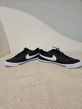 Nike Kids Black/White Casual Low-Top Sneakers Size 7Y